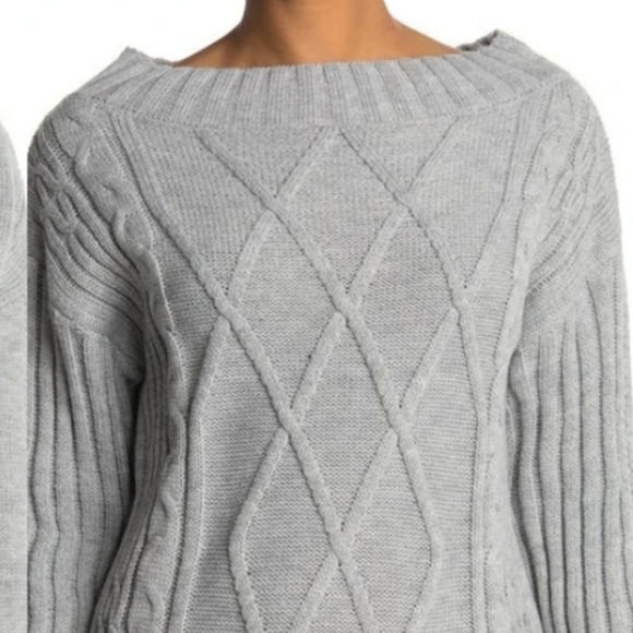 Bb Dakota Drop Needle 3/4 Sleeve Sweater - Picture 2 of 13